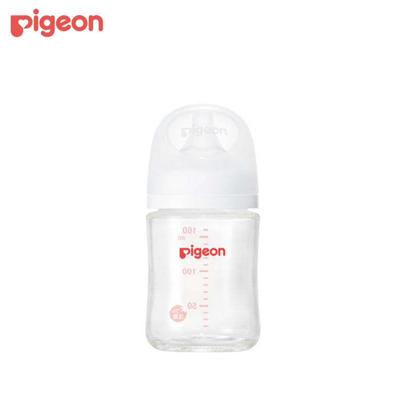 PIGEON Heat-resistant Feeding Bottle