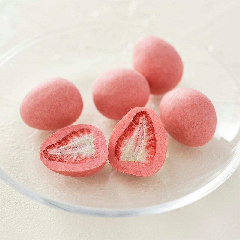 MUJI Chocolate Coated Strawberry