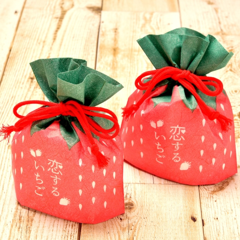 SHIZUKA Koi Suru Ichigo White Chocolate Covered Strawberries