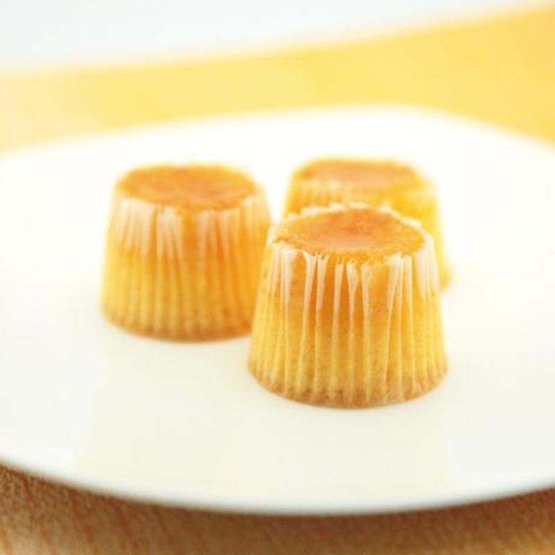 SANTA PLANET Osaka Half Baked Castella