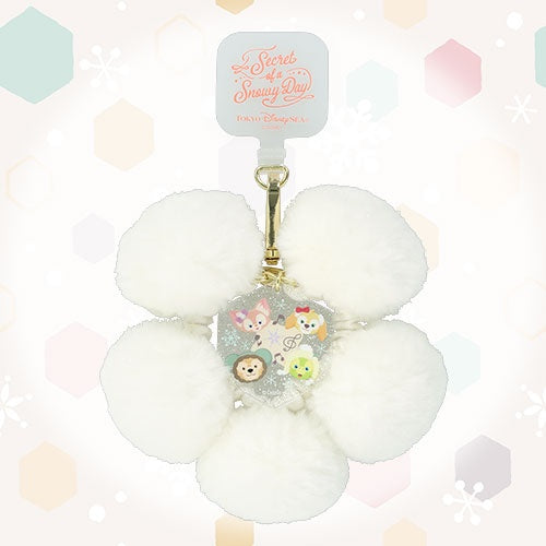 DISNEY Duffy & Friends Secret of a Snowy Day Plush Snowflake Keychain