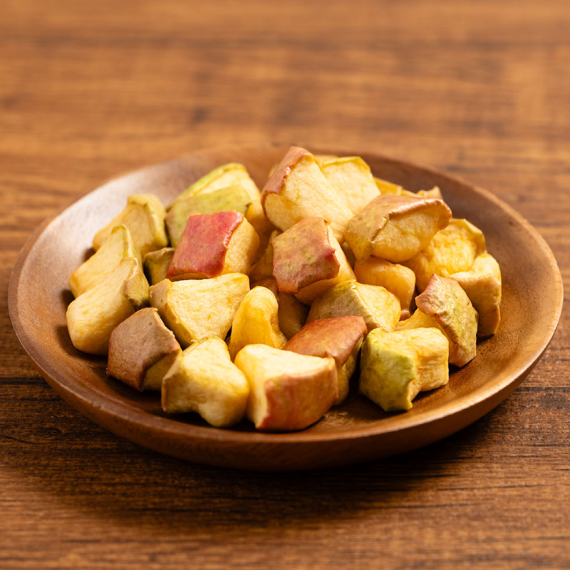CALBEE Dried Apples