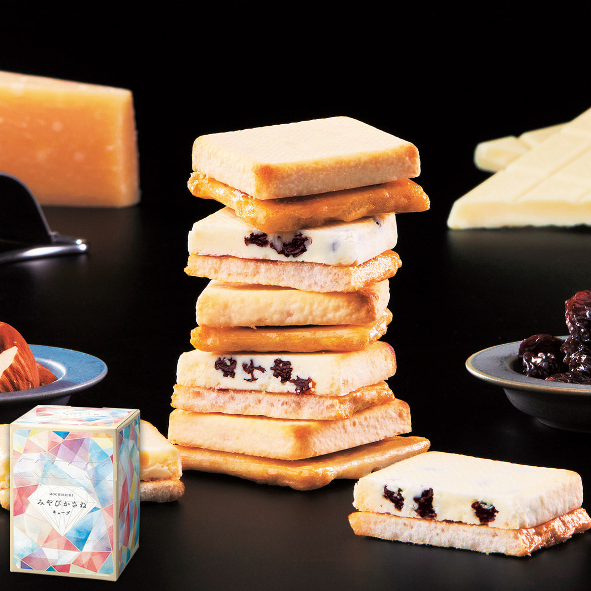 MOCHIKICHI Raisin White Chocolate Cookies (4 pcs)