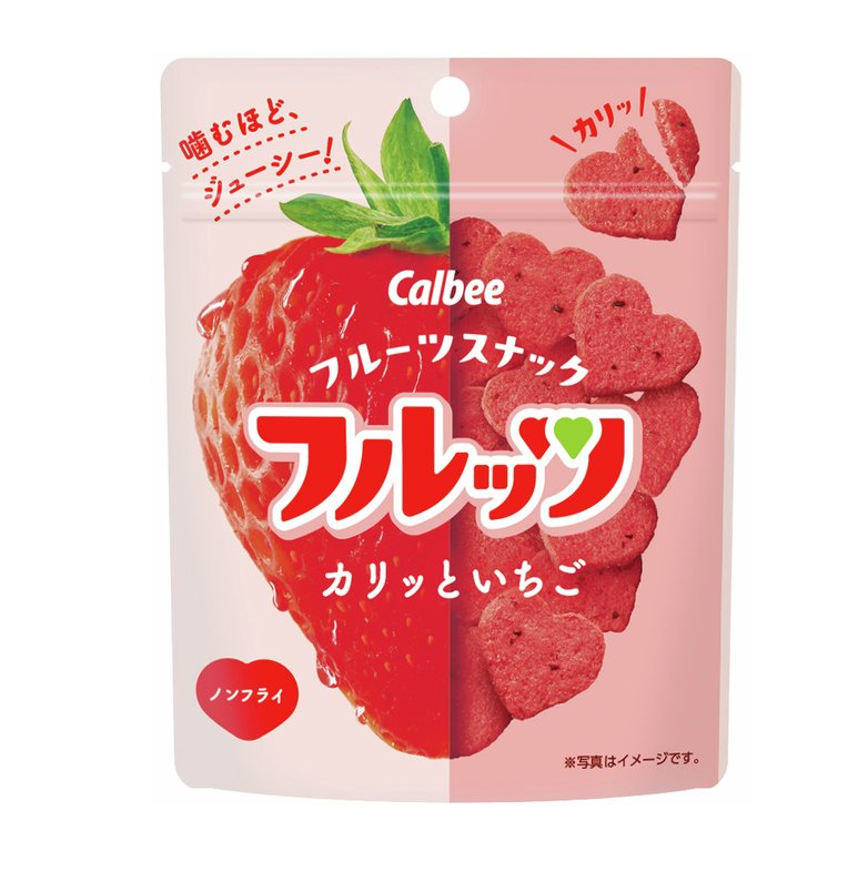 CALBEE Fruits Crispy Strawberry Fruit Snacks