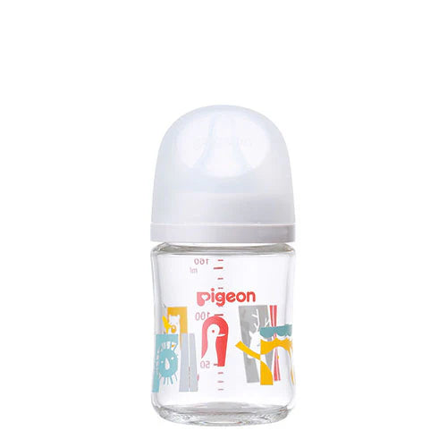 PIGEON Heat-resistant Feeding Bottle